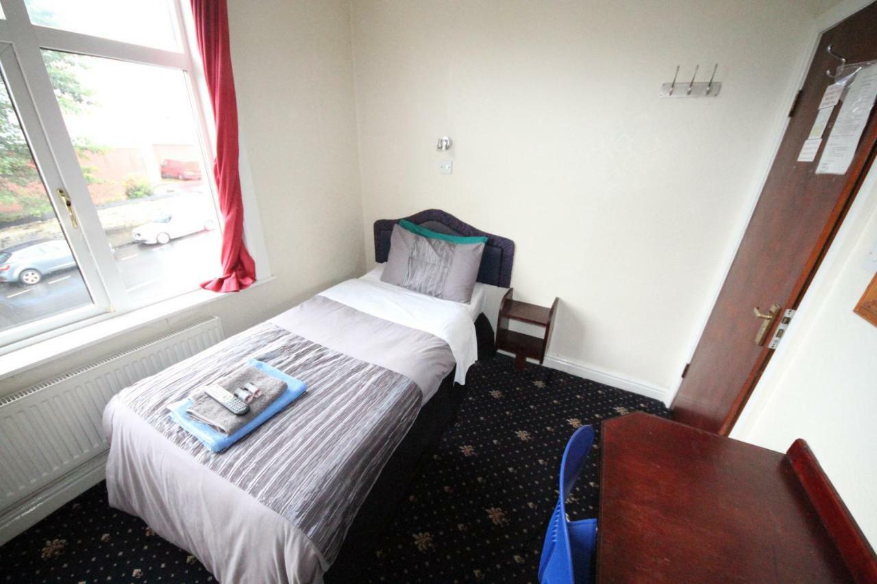 Avalon Guest House Leeds  Buitenkant foto